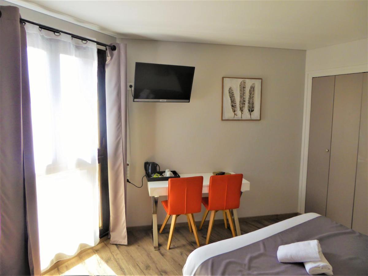 De La Paillere Hotel Lavours